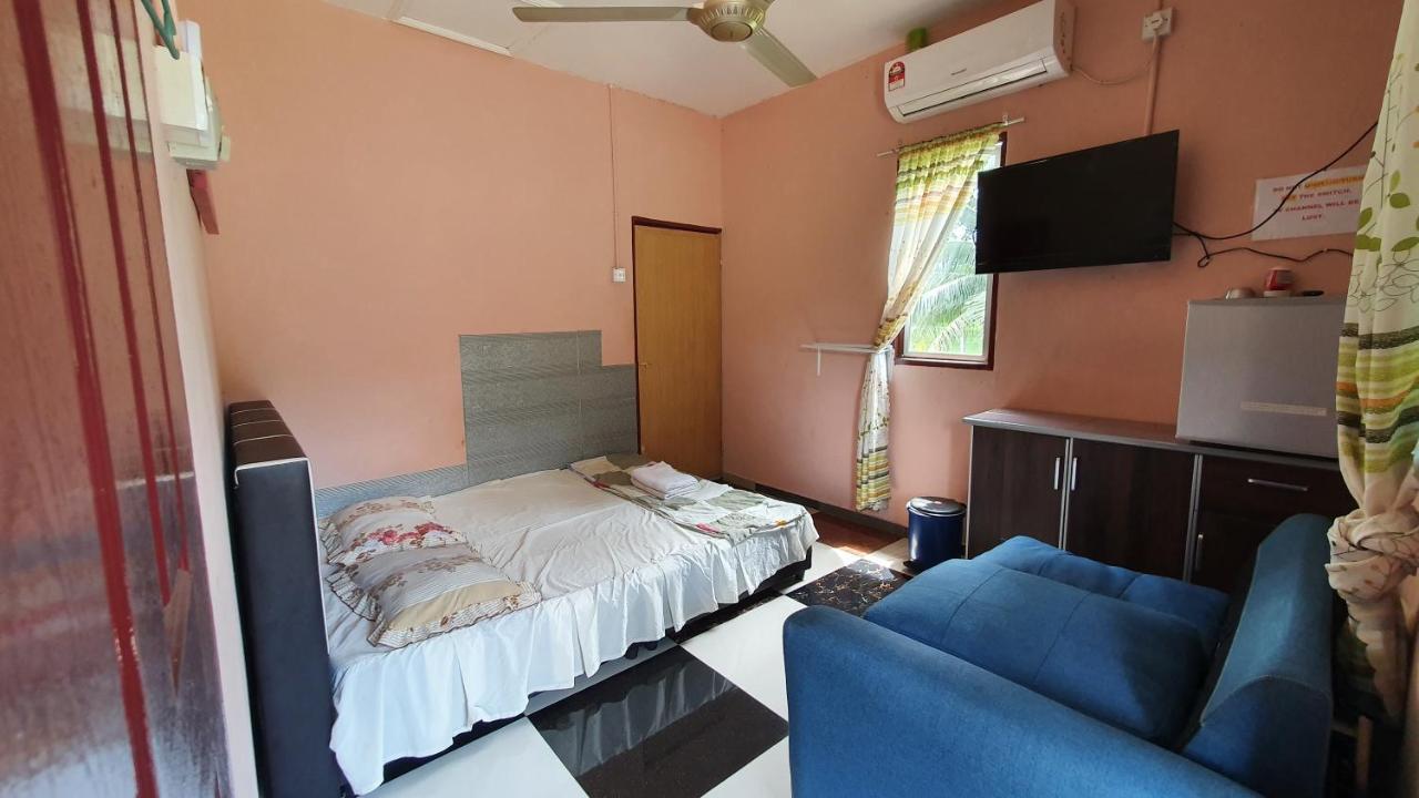 Chalet Kampong Semawar Kuala Kangsar Exterior foto