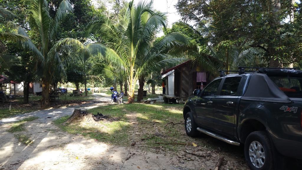 Chalet Kampong Semawar Kuala Kangsar Exterior foto